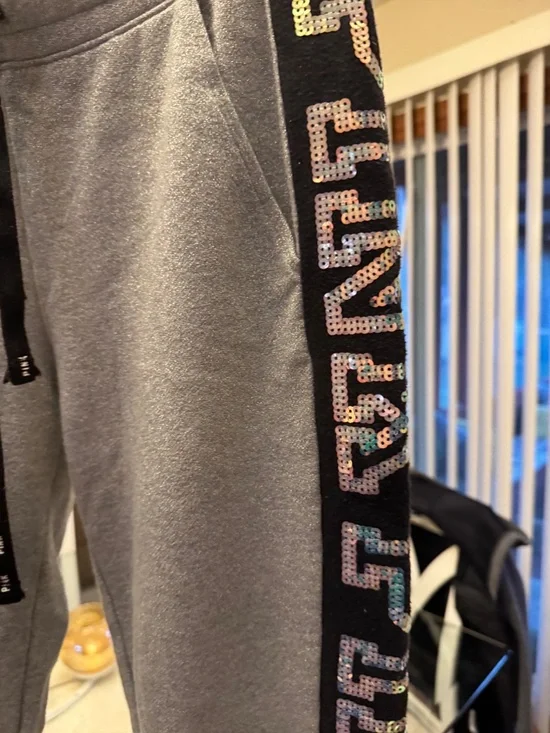 Victoria secret bling top and pants - Picture 5 of 8